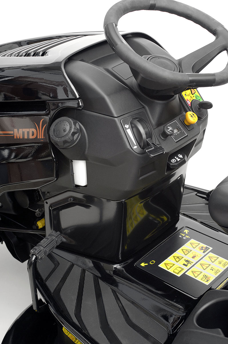 Black Edition 285/106 TWIN KH TRAC Rasentraktor mit Winterpaket 120 Plus