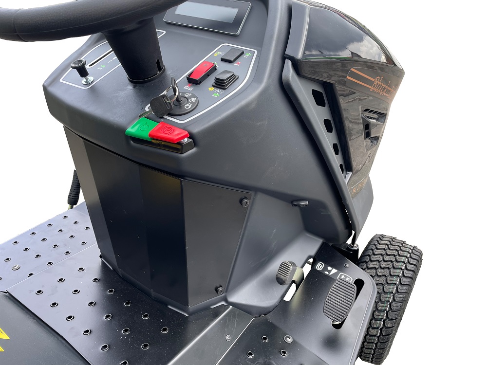 Black Edition Rasentraktor BL 300/106 Twin HK by Efco – New