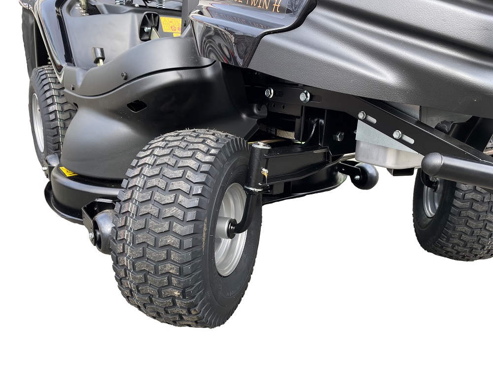 Black Edition BL 270/102 Twin H Rasentraktor by Efco