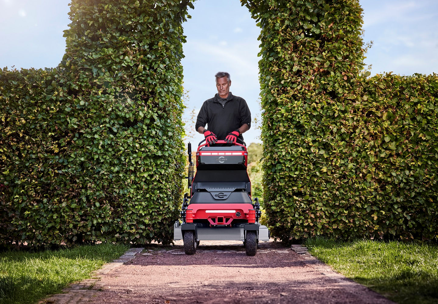 Cramer 82ZTCS92 Zero Turn Nullwendekreis-Stehrasenmäher