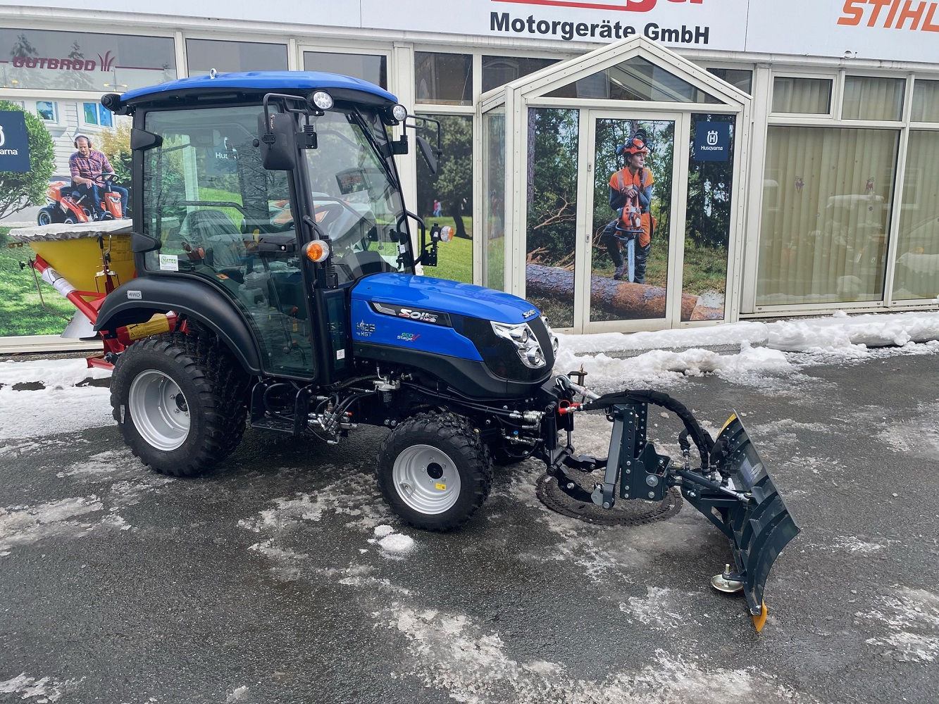 Solis 26 HST Allrad Traktor inkl. Winterpaket 1