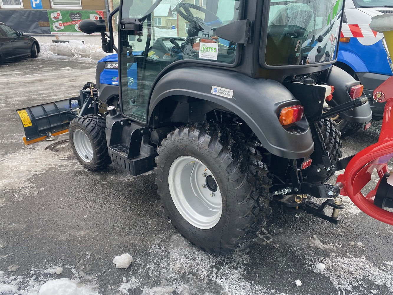 Solis 26 HST Allrad Traktor inkl. Winterpaket 1