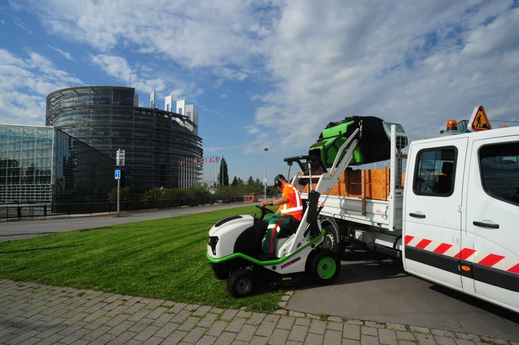 ETESIA Rasentraktor Buffalo 100 BVHPX